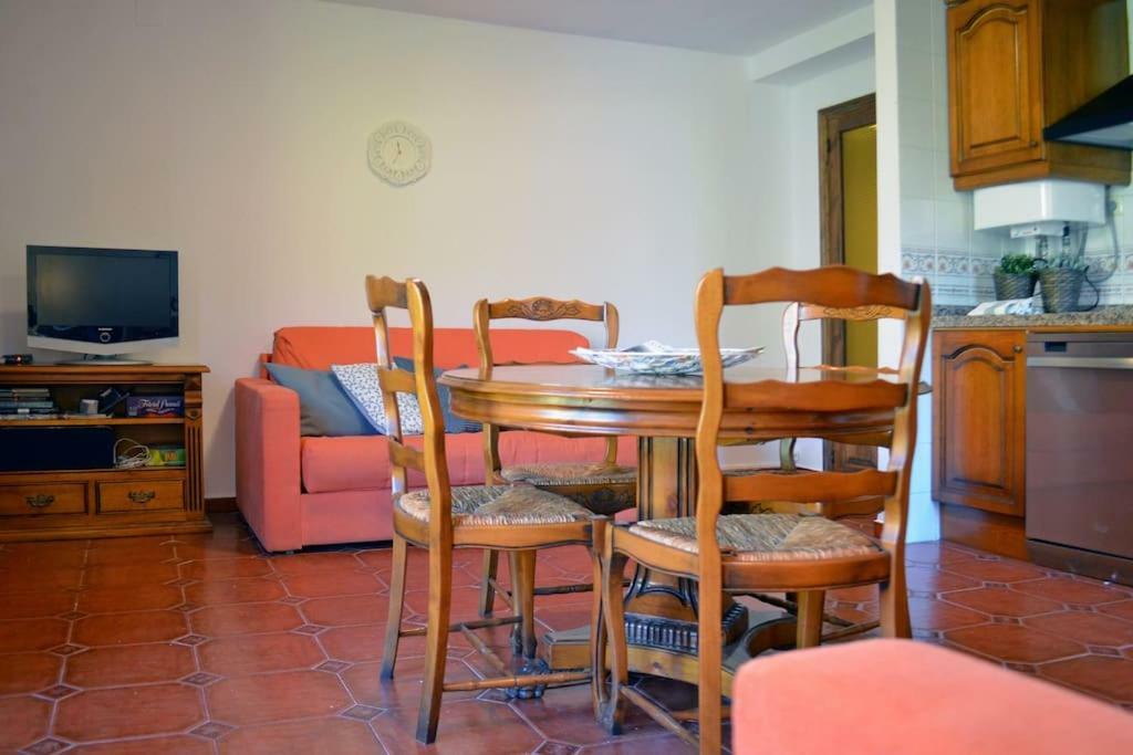 Apartamento Portal Del Agua Альбаррасин Экстерьер фото